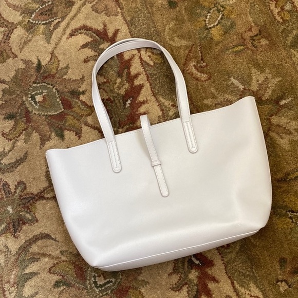 Tote Hand Bag Soft Grey Color - Picture 2 of 4